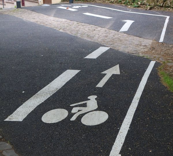 Le maire de Chartres accède aux demandes des cyclistes chartrains ...