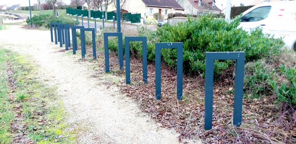 Du beau ou du moche (13) : l'invention du parking à oiseaux