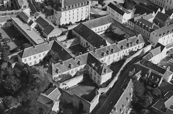 FLOP GORGES #32 : florilège des promesses non tenues du Maire