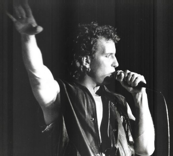 Tard dans la nuit. Bernard Lavilliers : « La grandeur d’un artiste, c’est de simplifier »