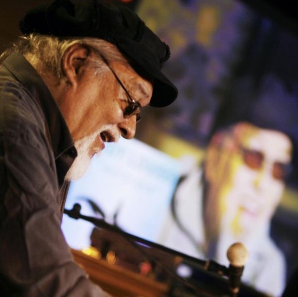 Tard dans la nuit. Eddy Louiss